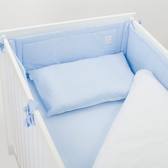 A sky-blue bed-linen "baby star"